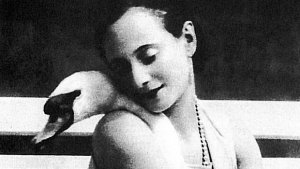 Pavlova legemlékezetesebb alakítását A hattyúk tavában nyújtotta.